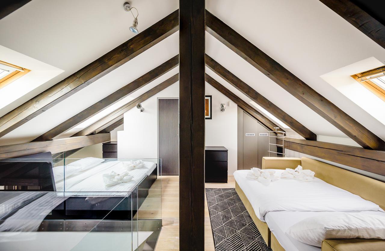 President Apt By Prague Castle, Views Exterior photo