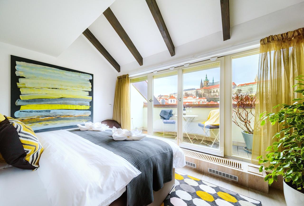 President Apt By Prague Castle, Views Exterior photo